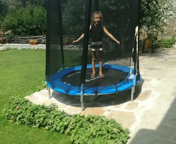 радкината къща בית הארחה